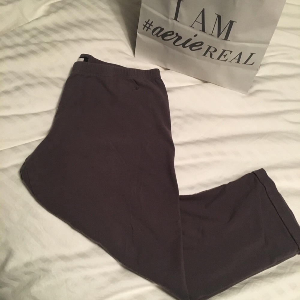 AERIE gray mid length leggings